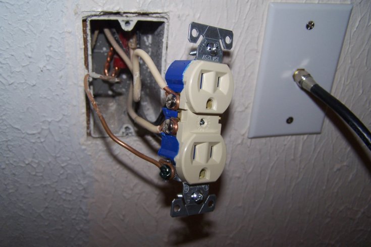 Are You a House Flipper? You Will Need a Good Electrician